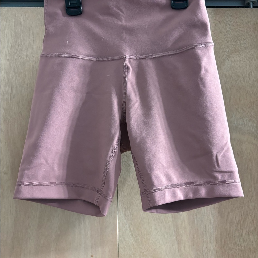 Dusty rose lululemon align 4 inch biker shorts